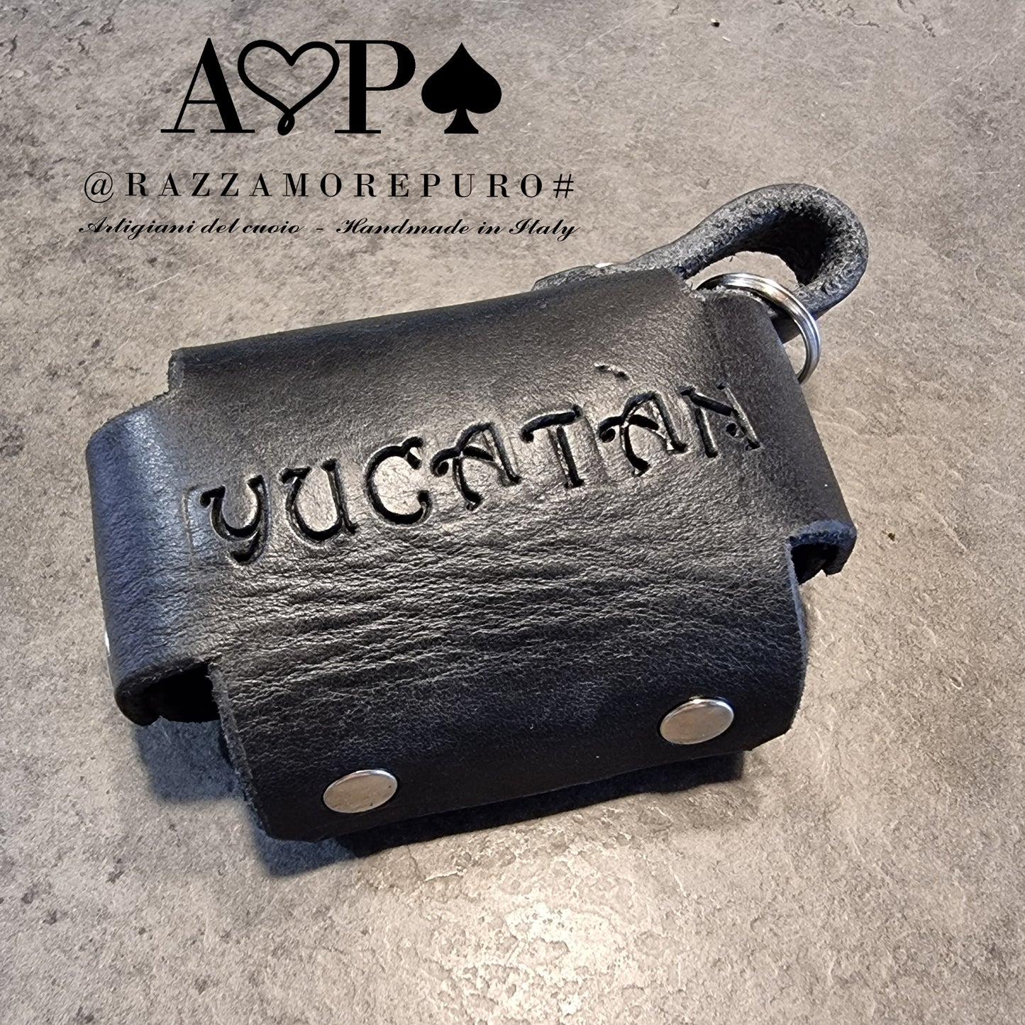 Portasacchetti PYXIS in cuoio con nome inciso
