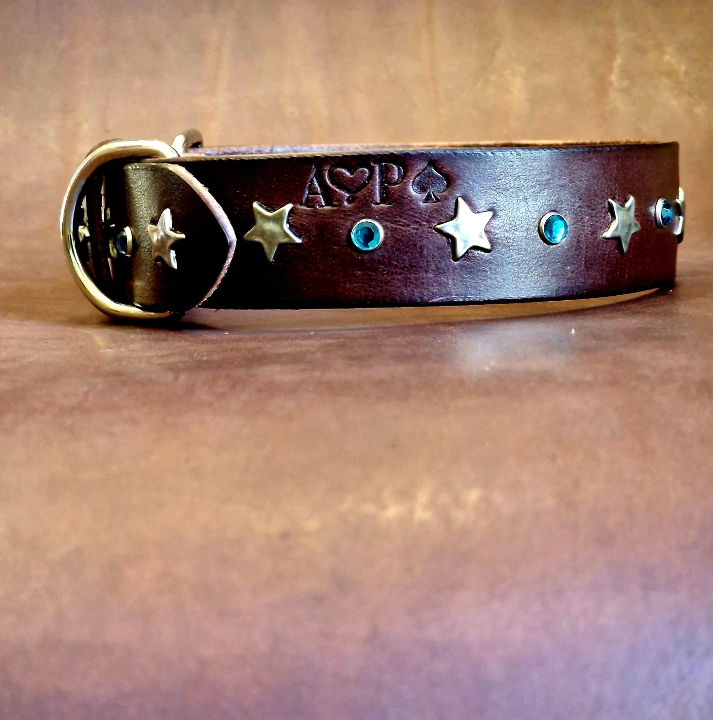 Pegasus collar (customizable for all sizes)