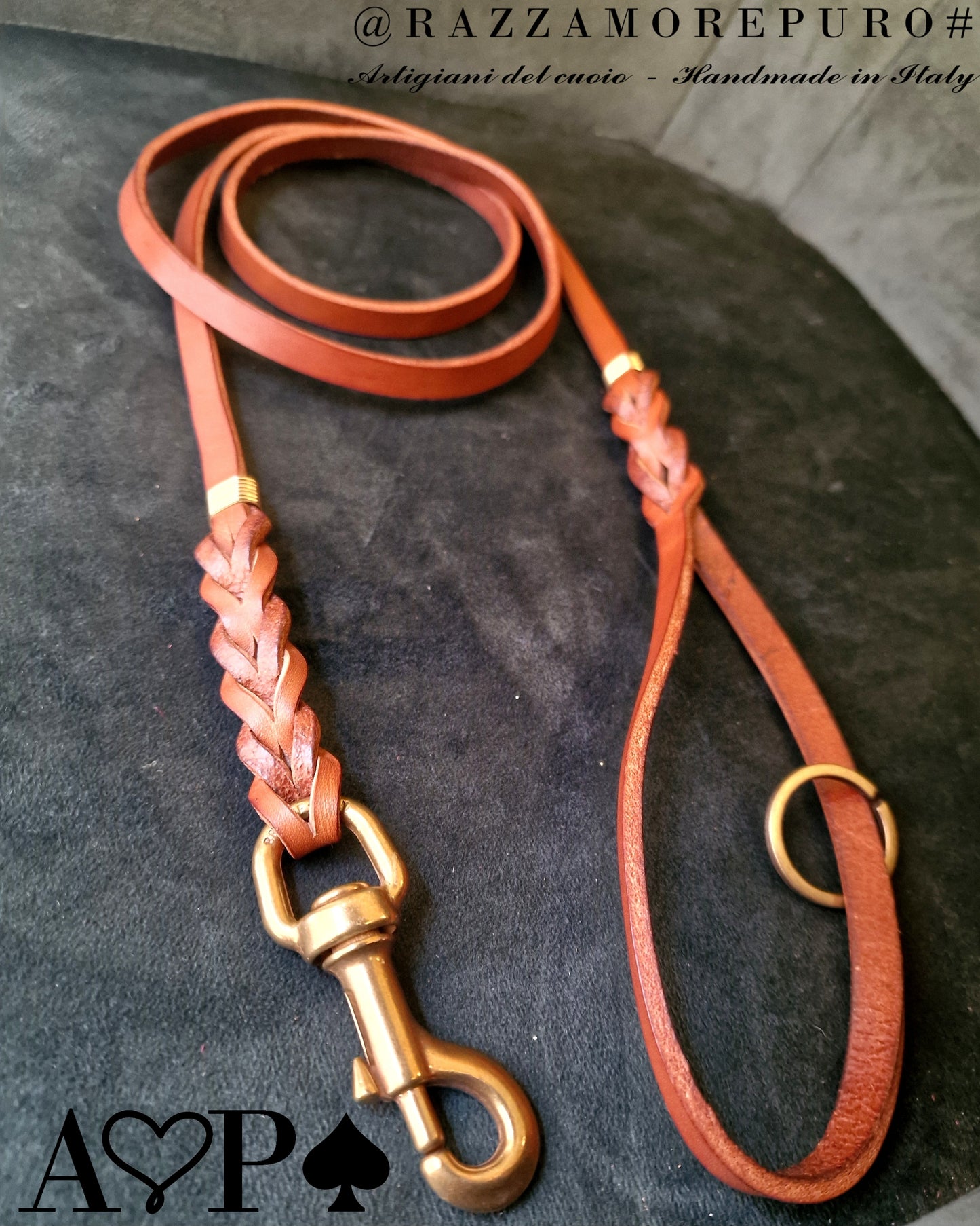 Leather leash for medium sized dogs