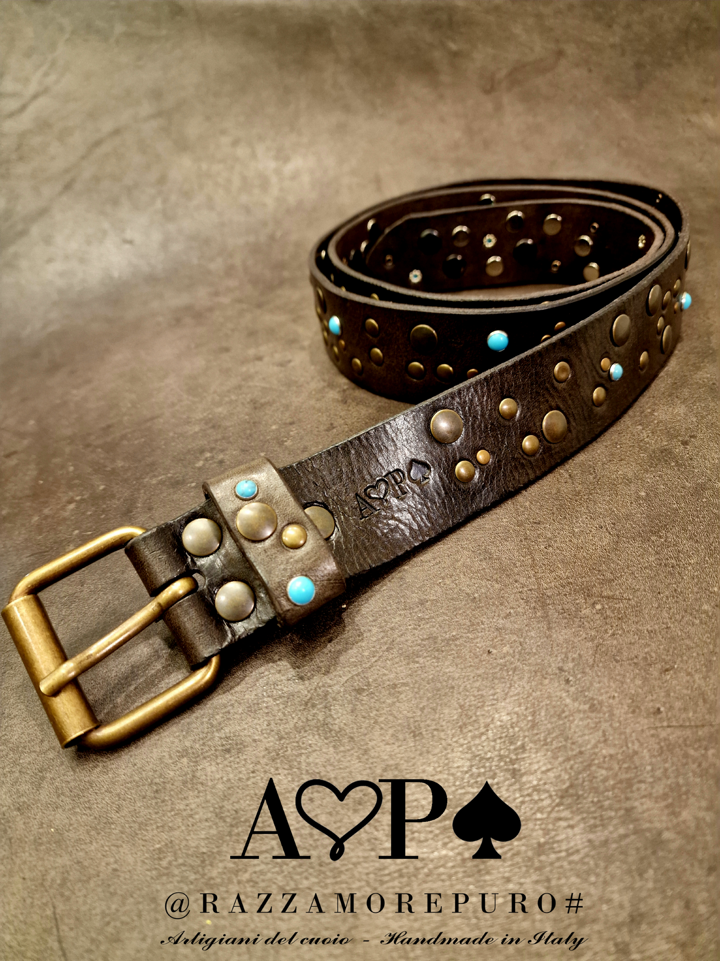 PAVO collar (customizable for all sizes)