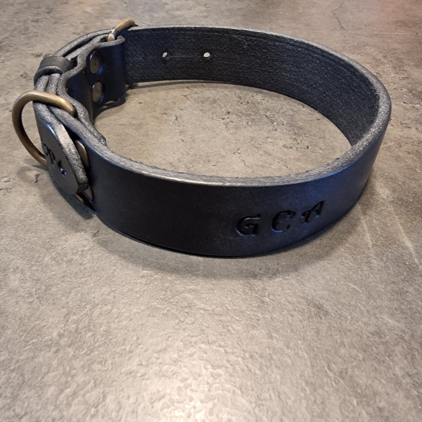 LEPUS collar with engraved name (CUSTOMIZABLE FOR ALL SIZES)