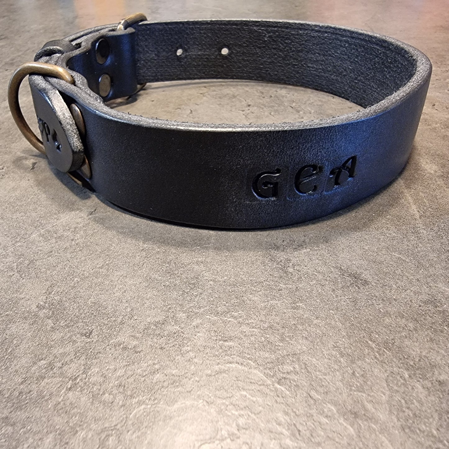 LEPUS collar with engraved name (CUSTOMIZABLE FOR ALL SIZES)