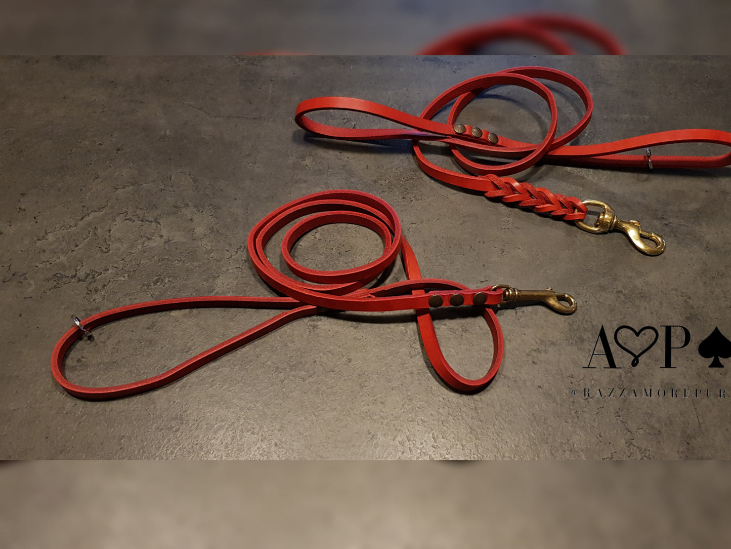 Leather leash for mini size dogs