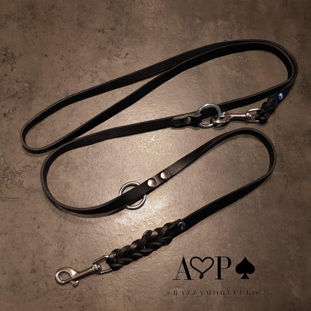 VULPECULA adjustable leash for medium size