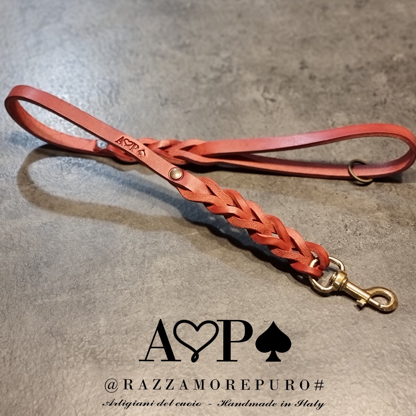 Leather leash for large breed dogs